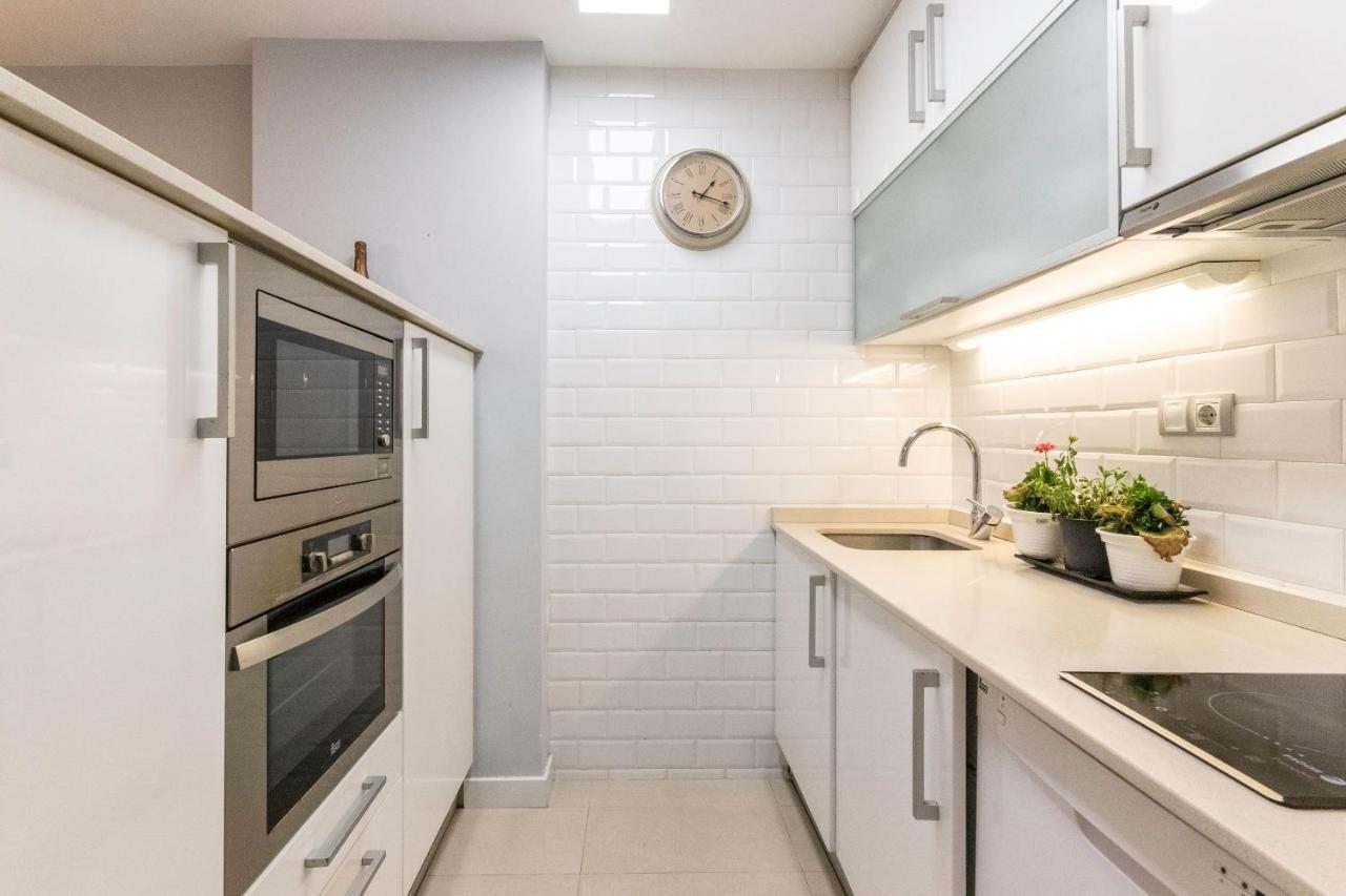Апартаменты Apartamento En Centro De Bilbao, Deusto Экстерьер фото