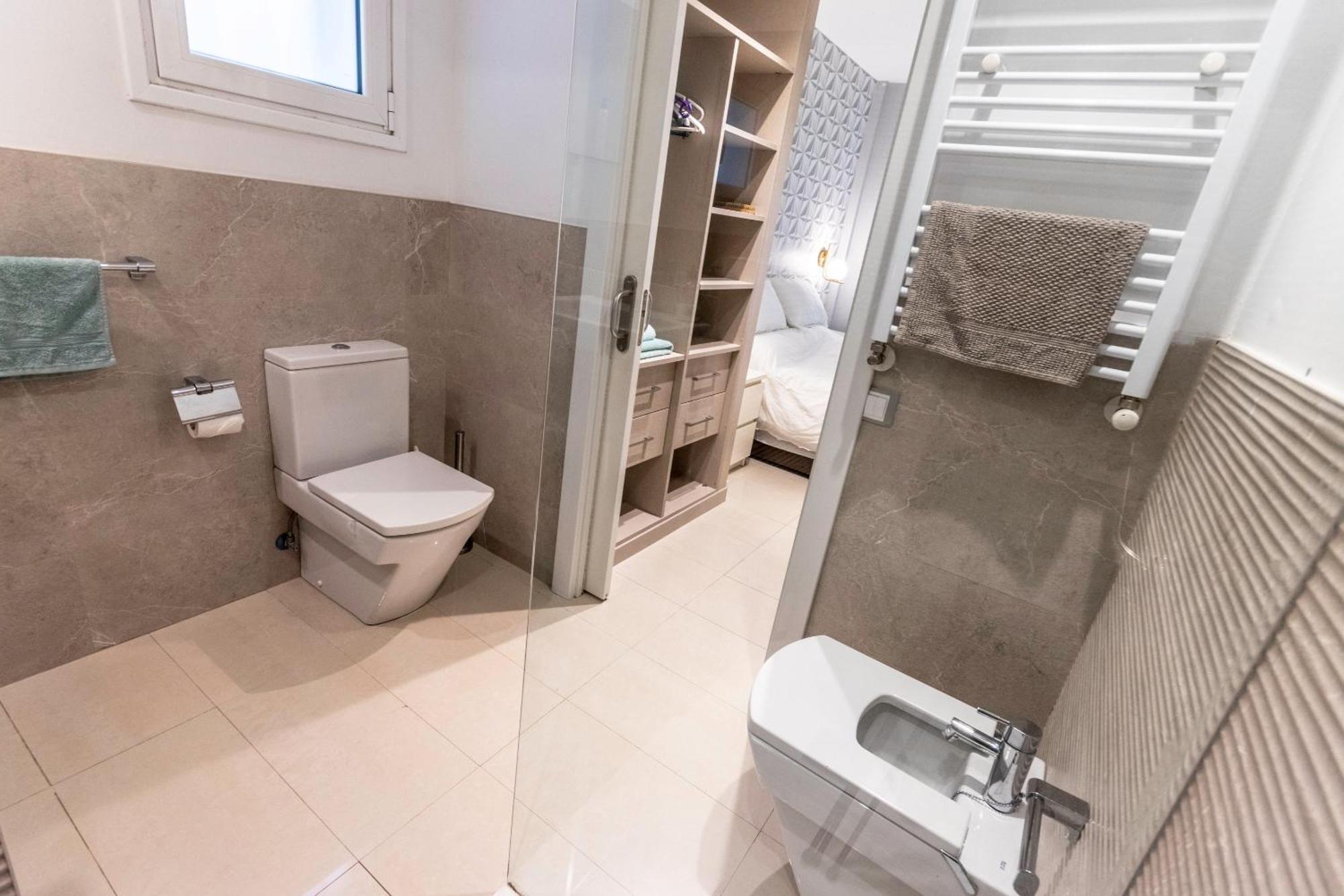 Апартаменты Apartamento En Centro De Bilbao, Deusto Экстерьер фото